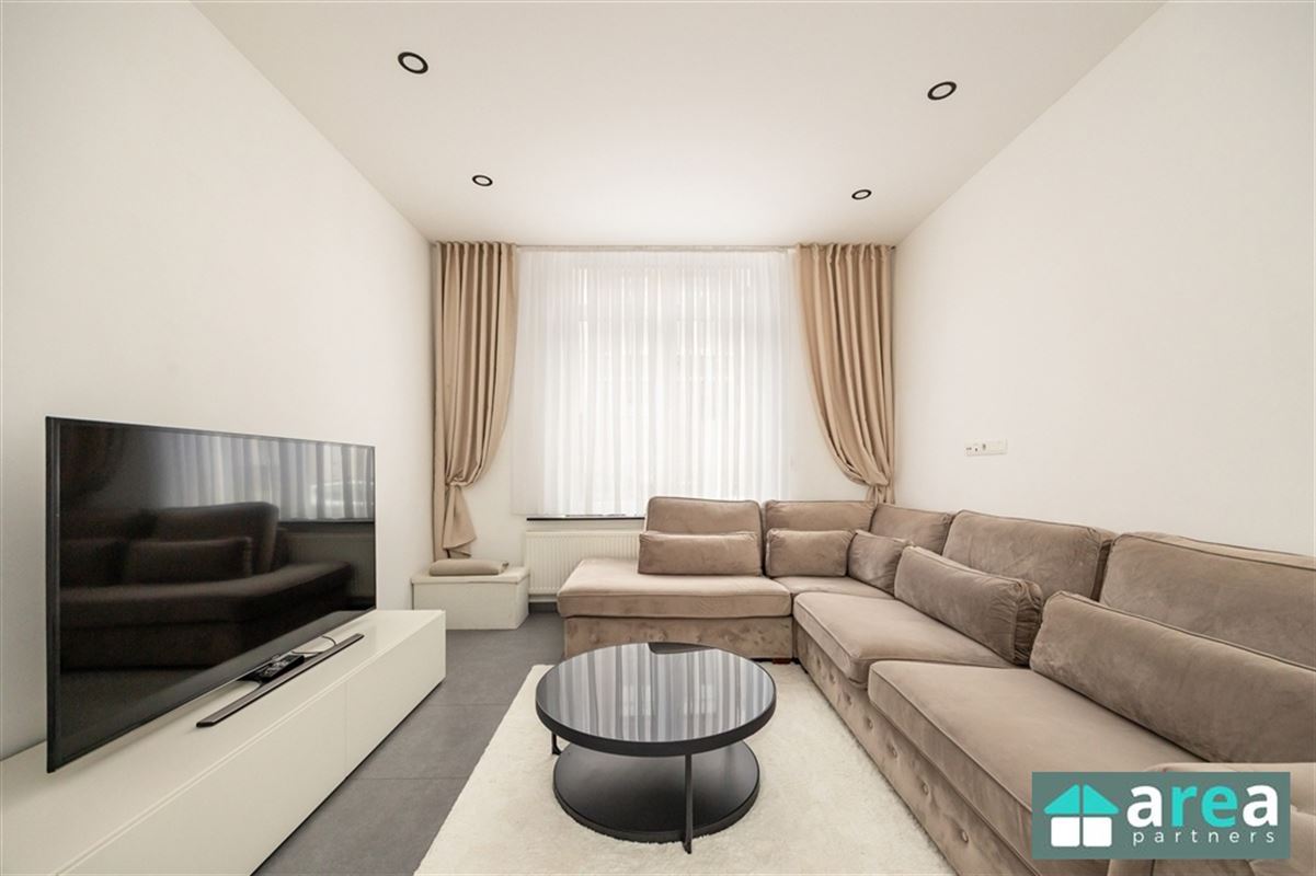 Energiezuinige en instapklare woning met 3 slpk en koer!