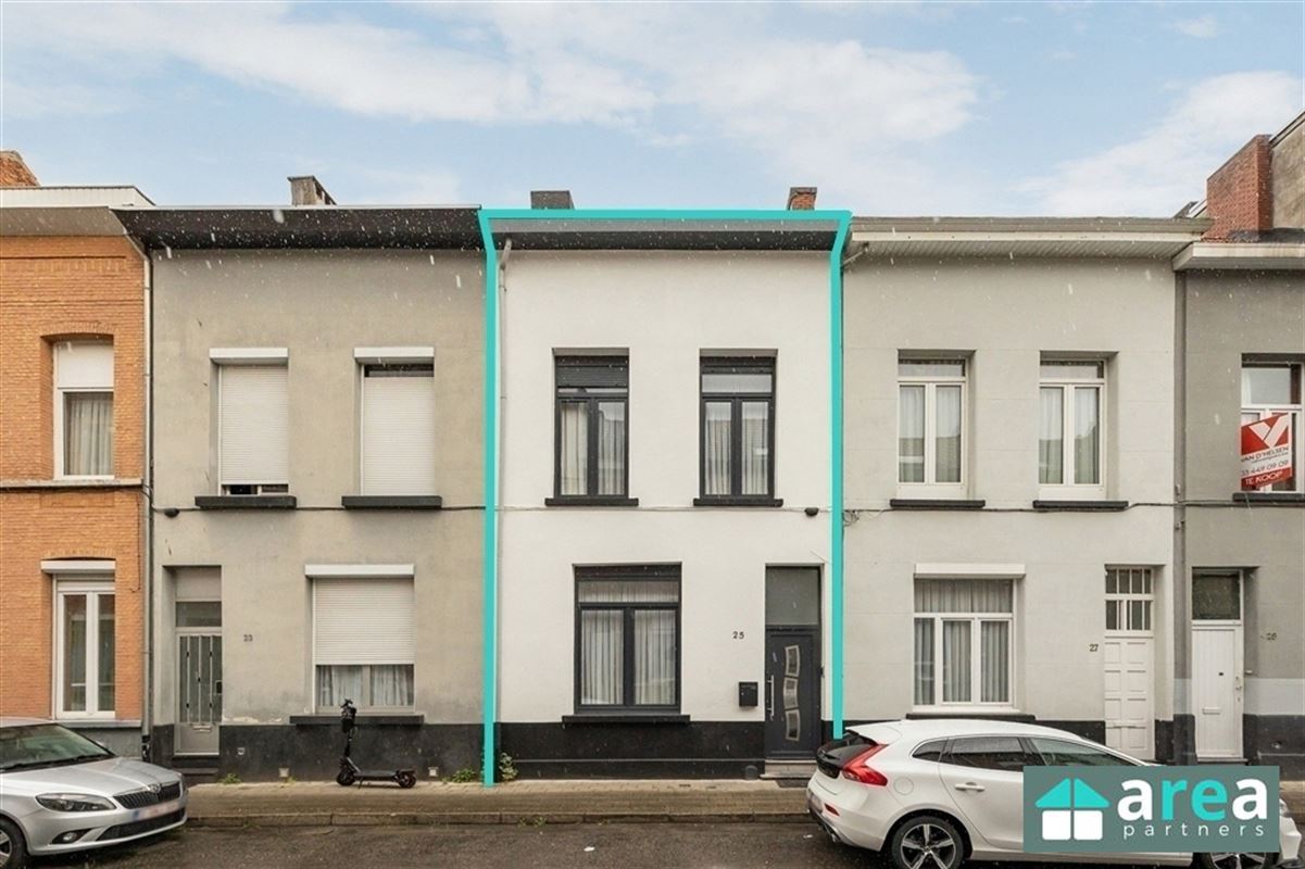 Energiezuinige en instapklare woning met 3 slpk en koer!