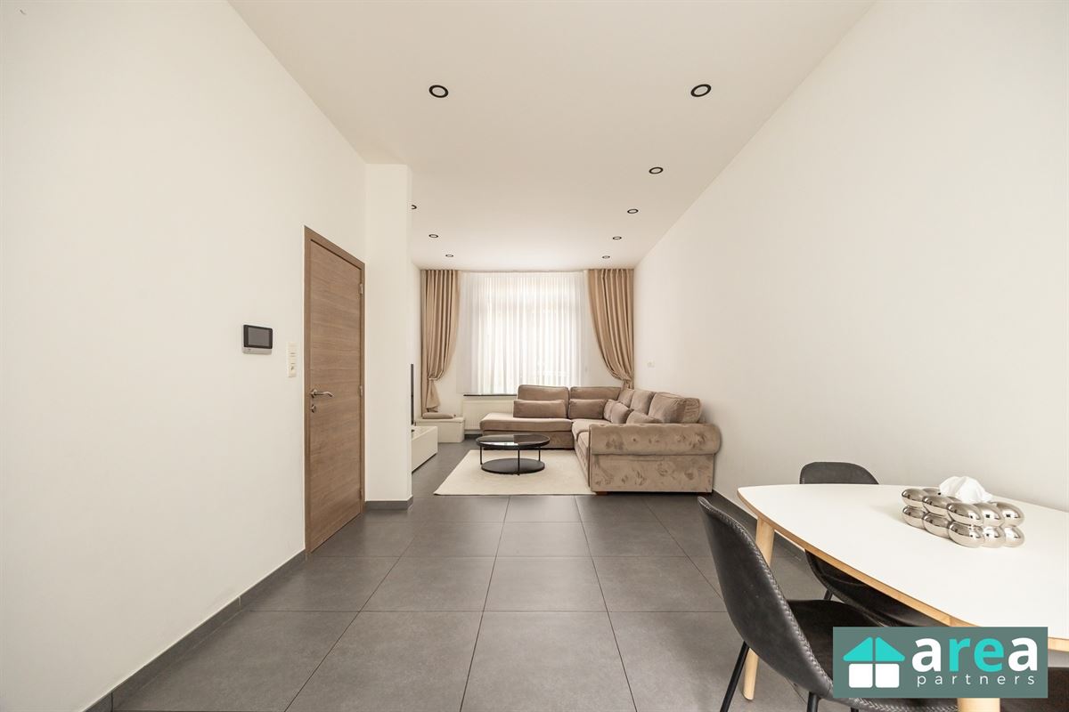 Energiezuinige en instapklare woning met 3 slpk en koer!
