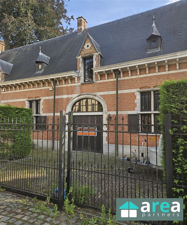 Te renoveren woning met tuin