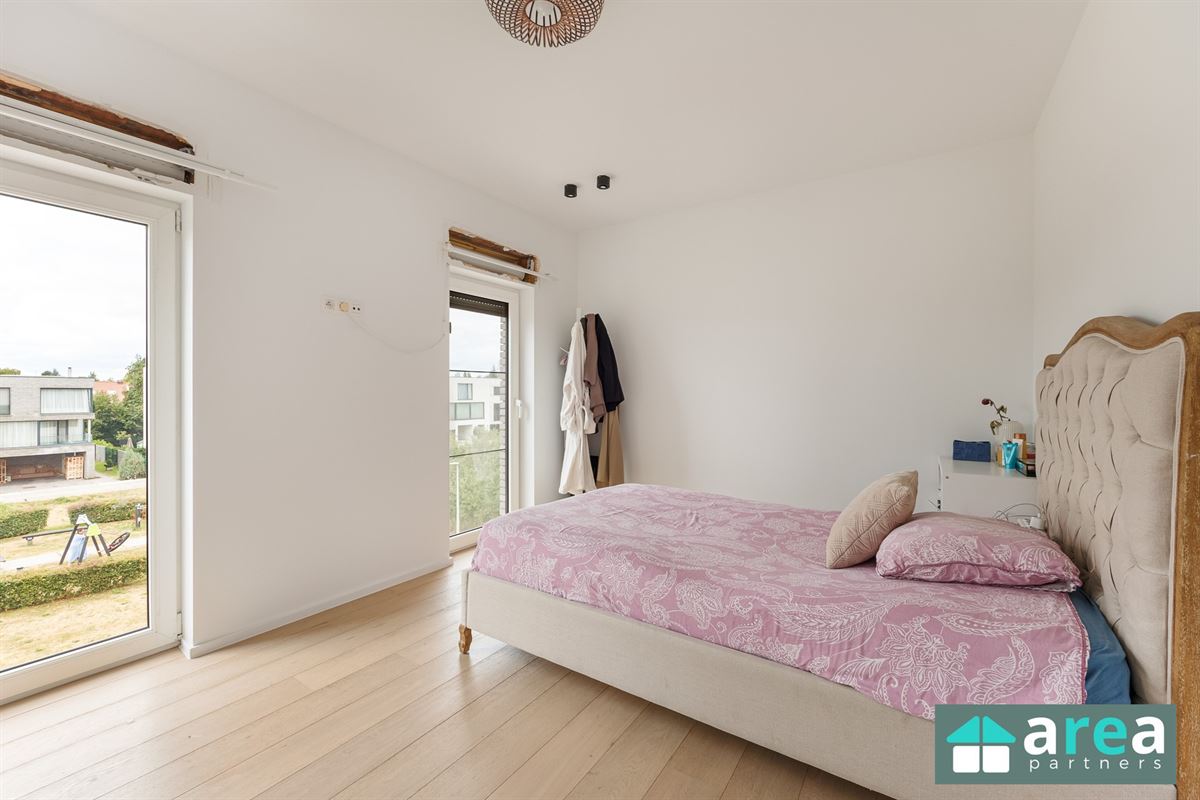 Instapklare nieuwbouwwoning op toplocatie!