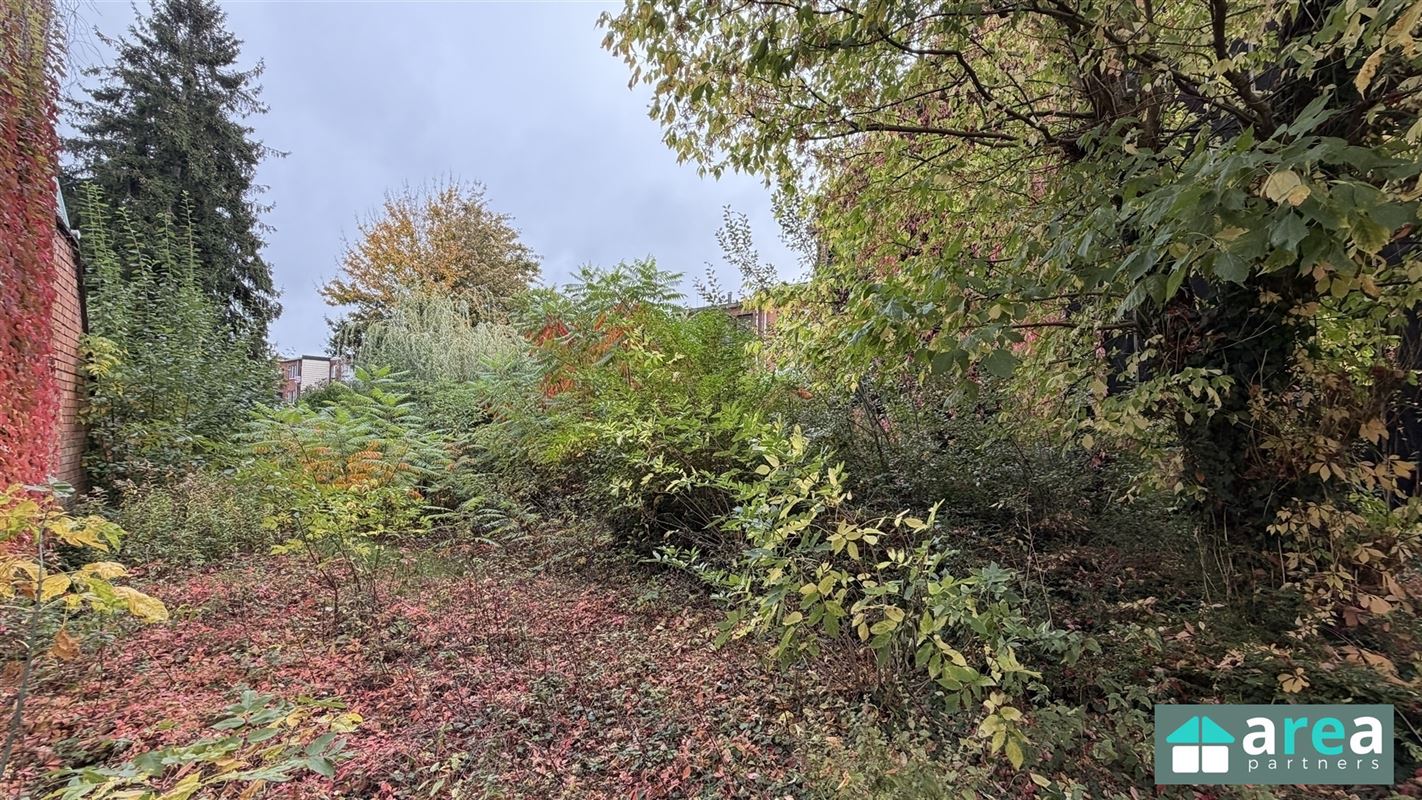 Interessante bouwgrond in rustige en gegeerde buurt!