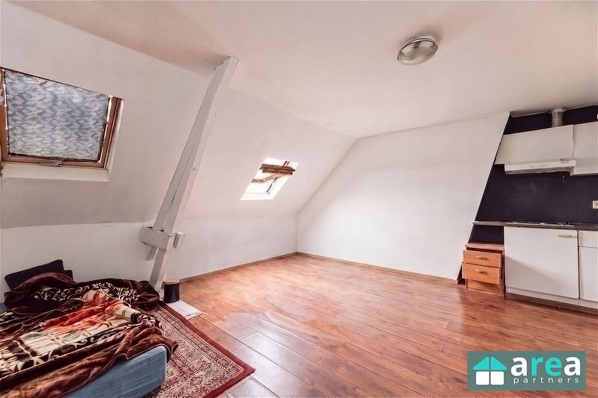 Interessante opbrengsteigendom met 6 units in Boho!