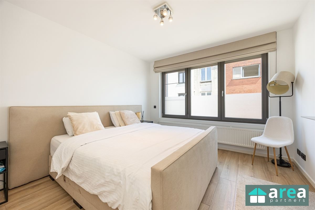Energiezuinige (A) gerenoveerde woning met tuin!