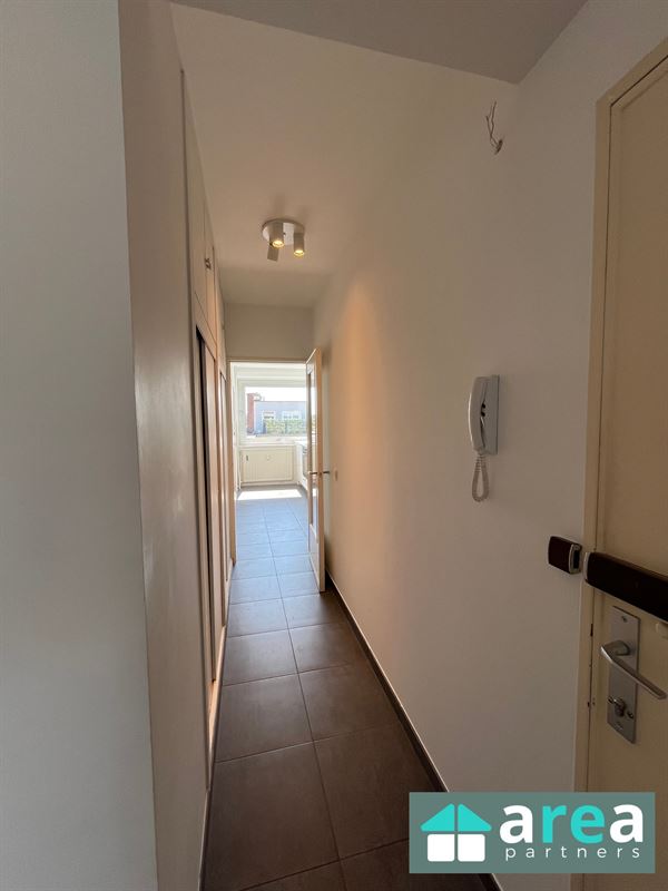 Instapklaar appartement met 2 slpk. én terras op toplocatie!
