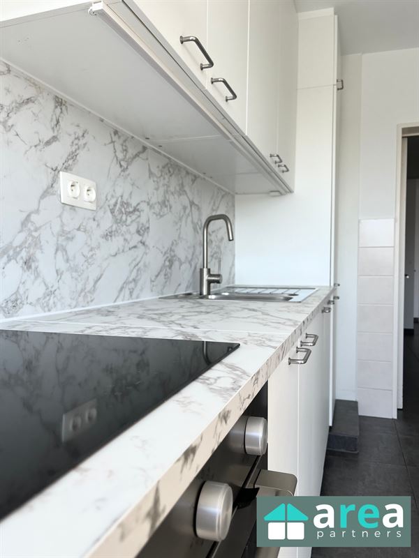 Instapklaar appartement met 2 slpk., terras én garage op toplocatie!