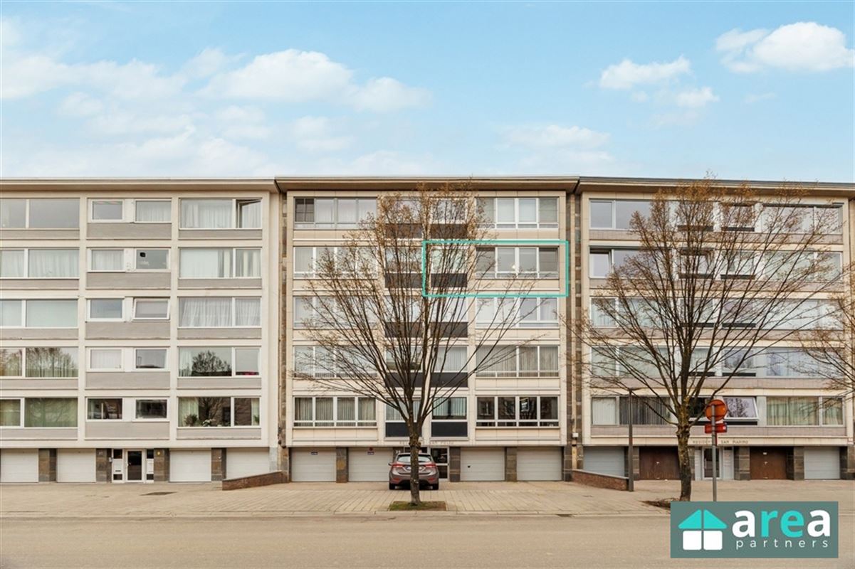 Instapklaar appartement met 2 slpk. én terras op toplocatie!