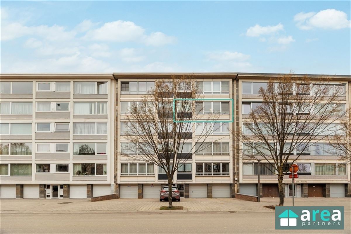 Instapklaar appartement met 2 slpk., terras én garage op toplocatie!