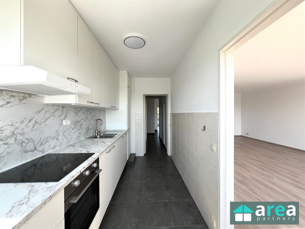Instapklaar appartement met 2 slpk., terras én garage op toplocatie!