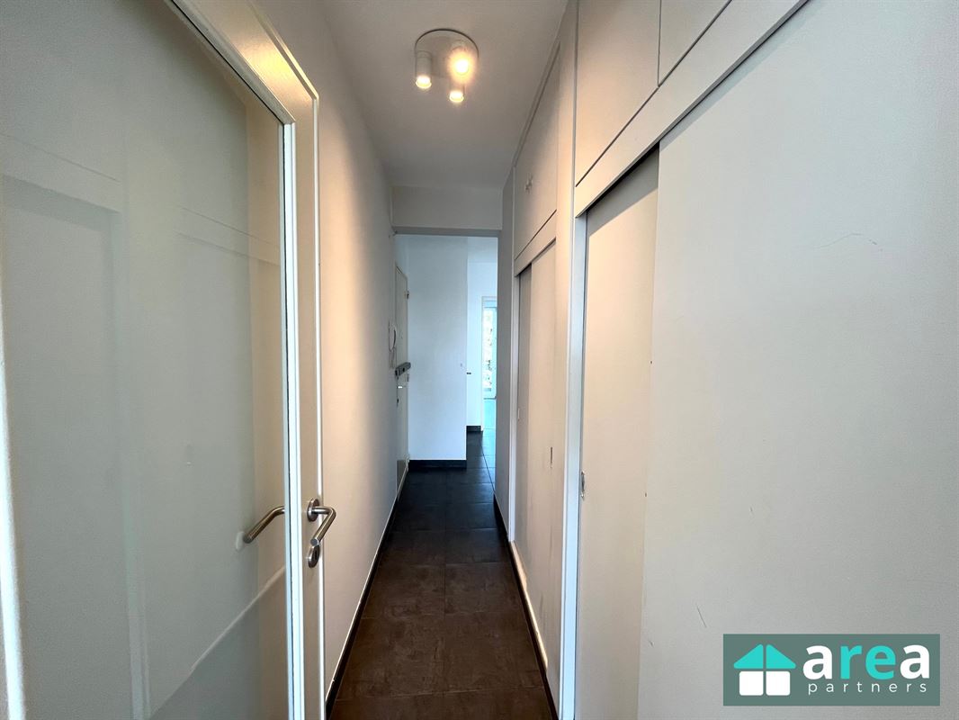 Instapklaar appartement met 2 slpk., terras én garage op toplocatie!