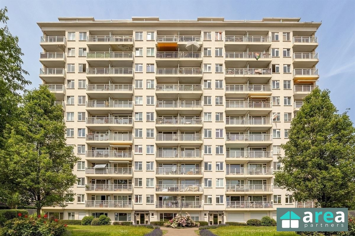 Gerenoveerd gelijkvloers appartement met 2 slpk te Boho!