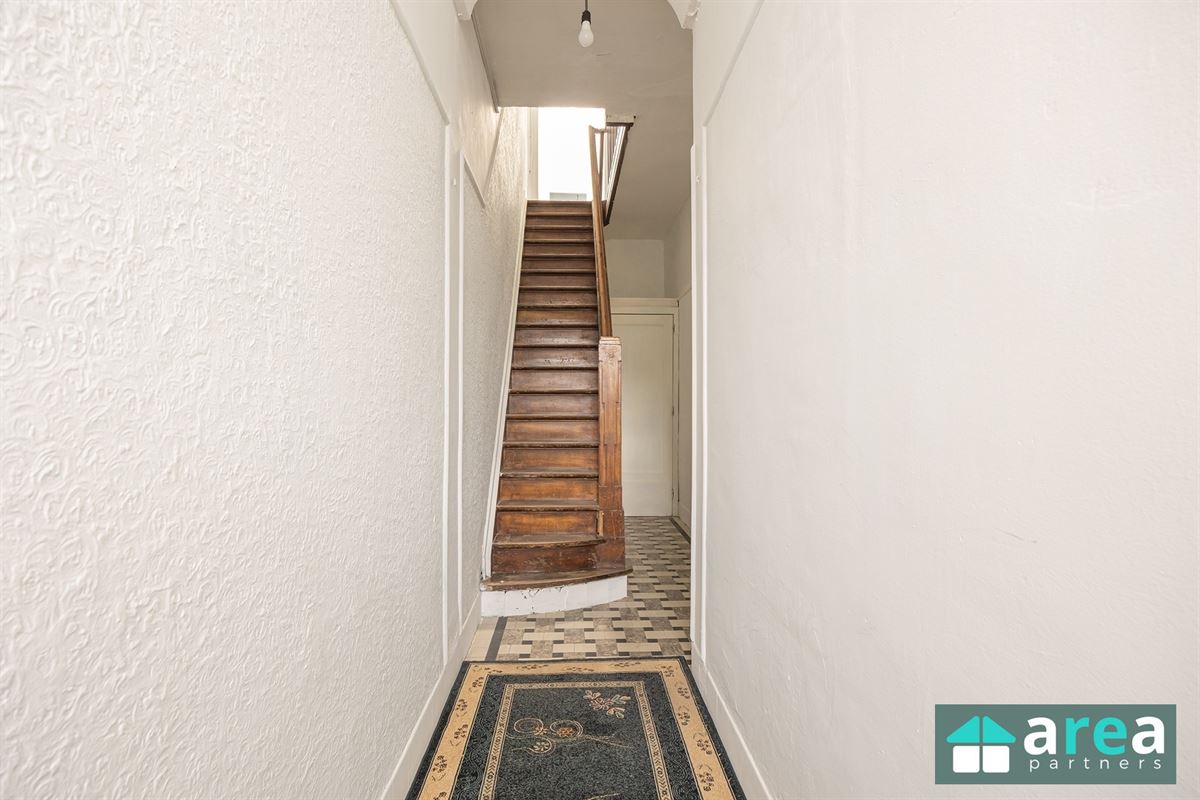 Instapklare woning met vier slaapkamers!