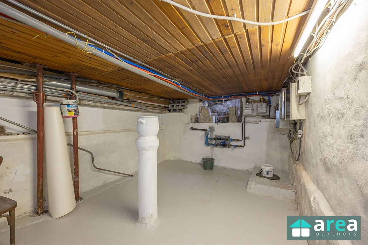 Instapklare woning met vier slaapkamers!