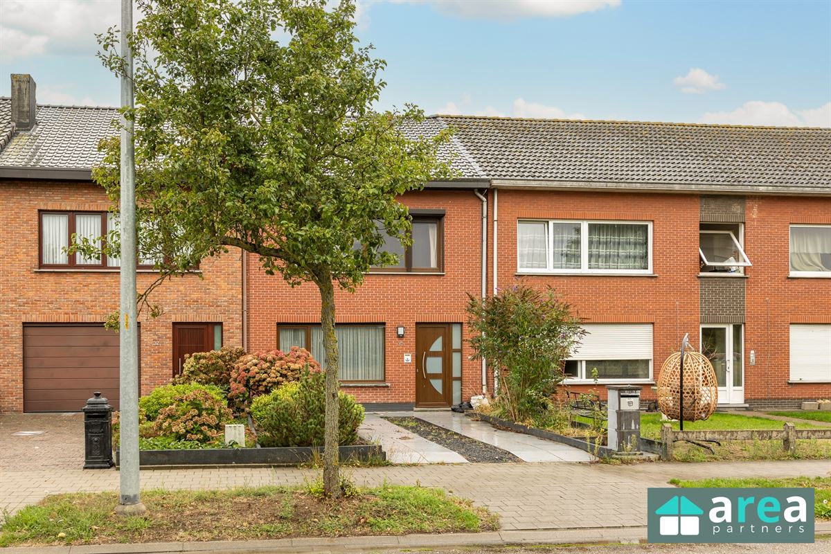 IN OPTIE! - Leuke gezinswoning in gegeerde buurt!