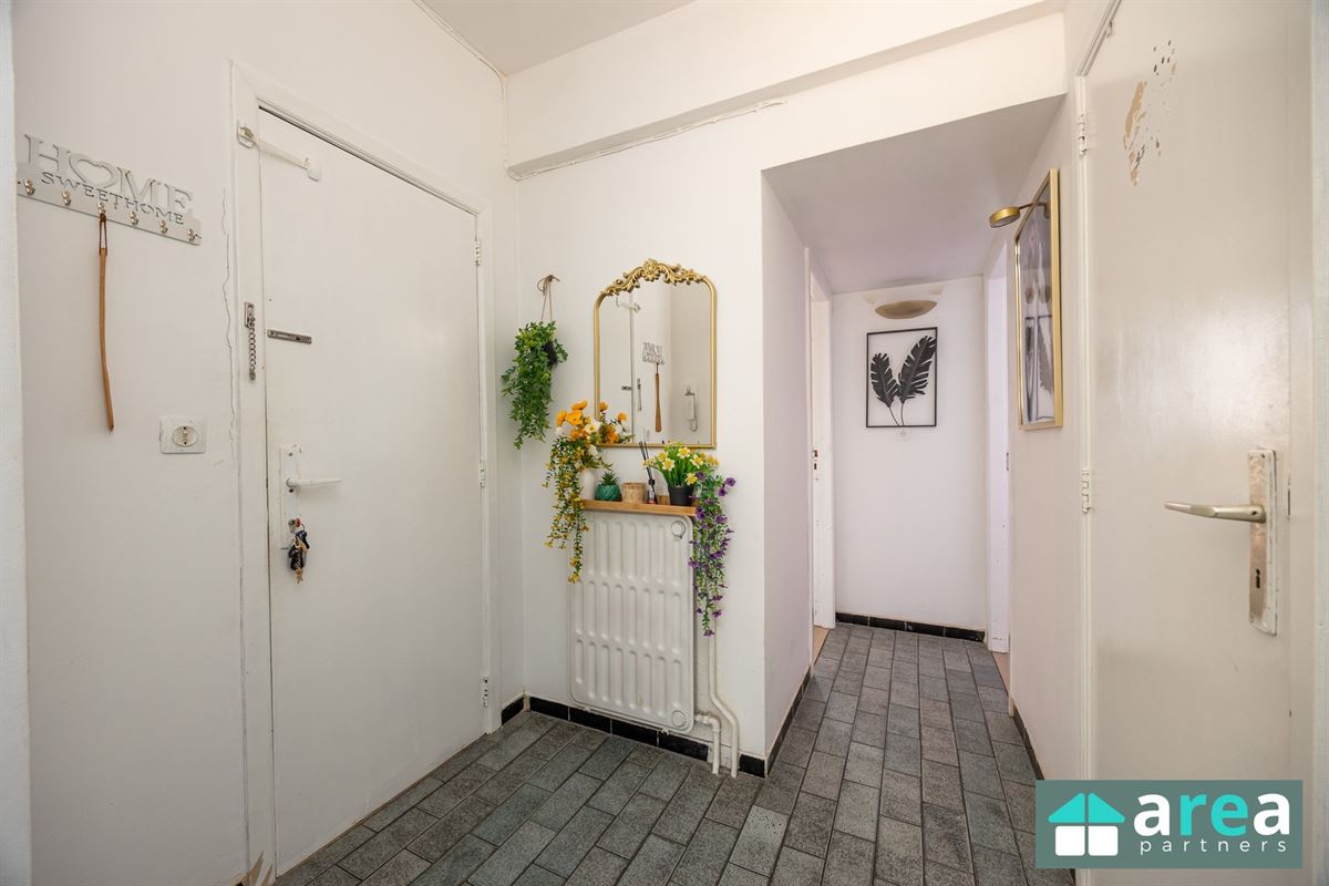 Leuk 2-slpk appartement met terras op centrale locatie in Berchem
