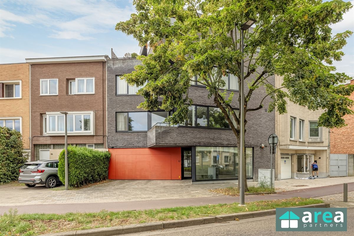 Leuke kantoorruimte met koer in gegeerde buurt!