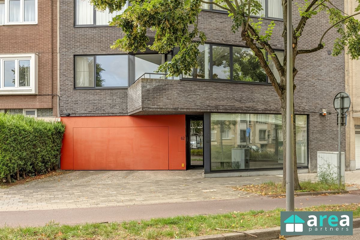 Leuke kantoorruimte met koer in gegeerde buurt!