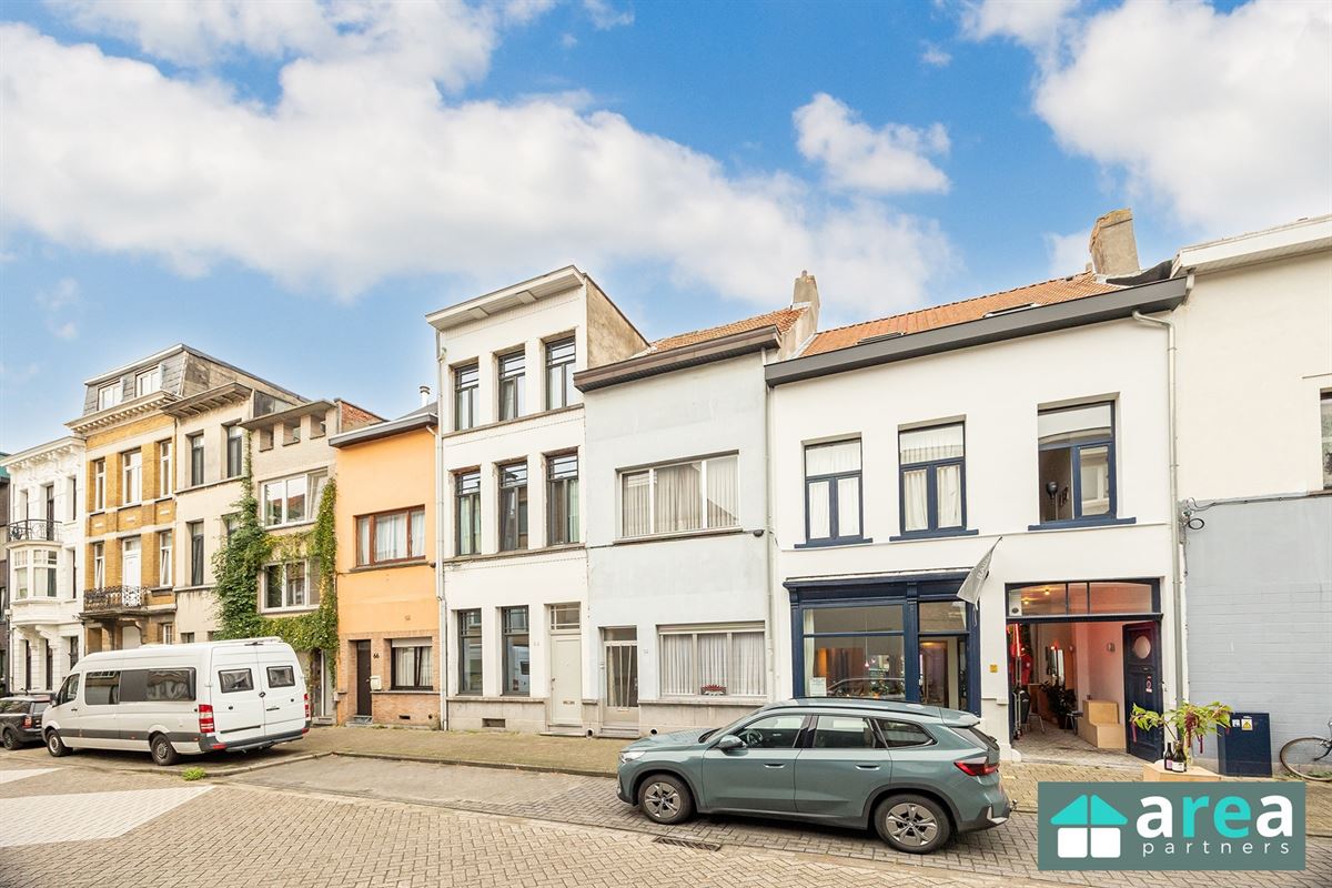 Te renoveren woning (146m²) met 4 slpks en tuin in Boho