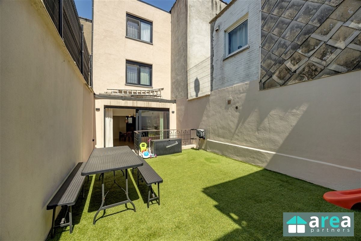 Energiezuinige (B) woning met 4 slpk en tuin!