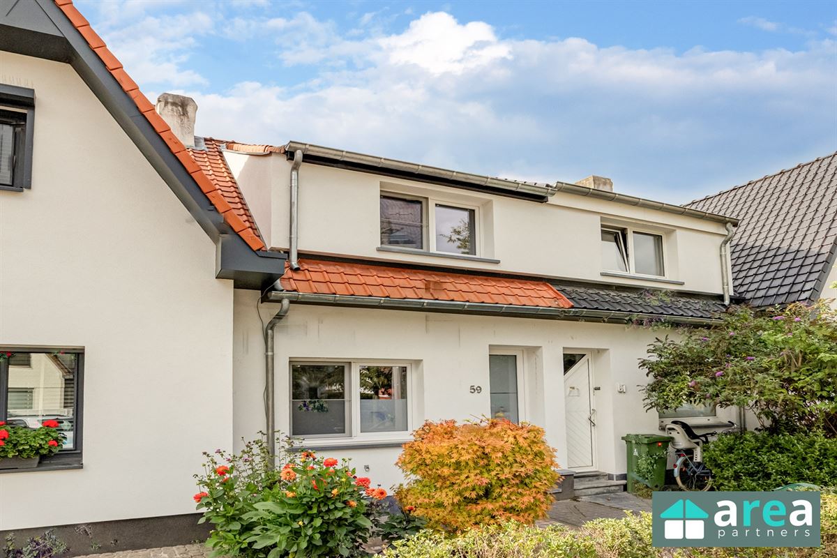 Instapklare woning met 3 slpks en buitenruimte