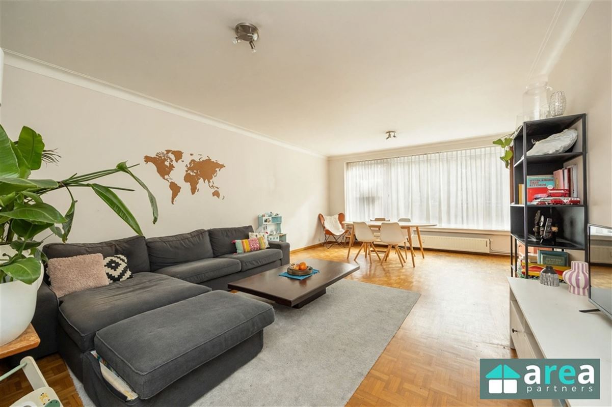 Centraal gelegen appartement met 2 slpk. én terras!