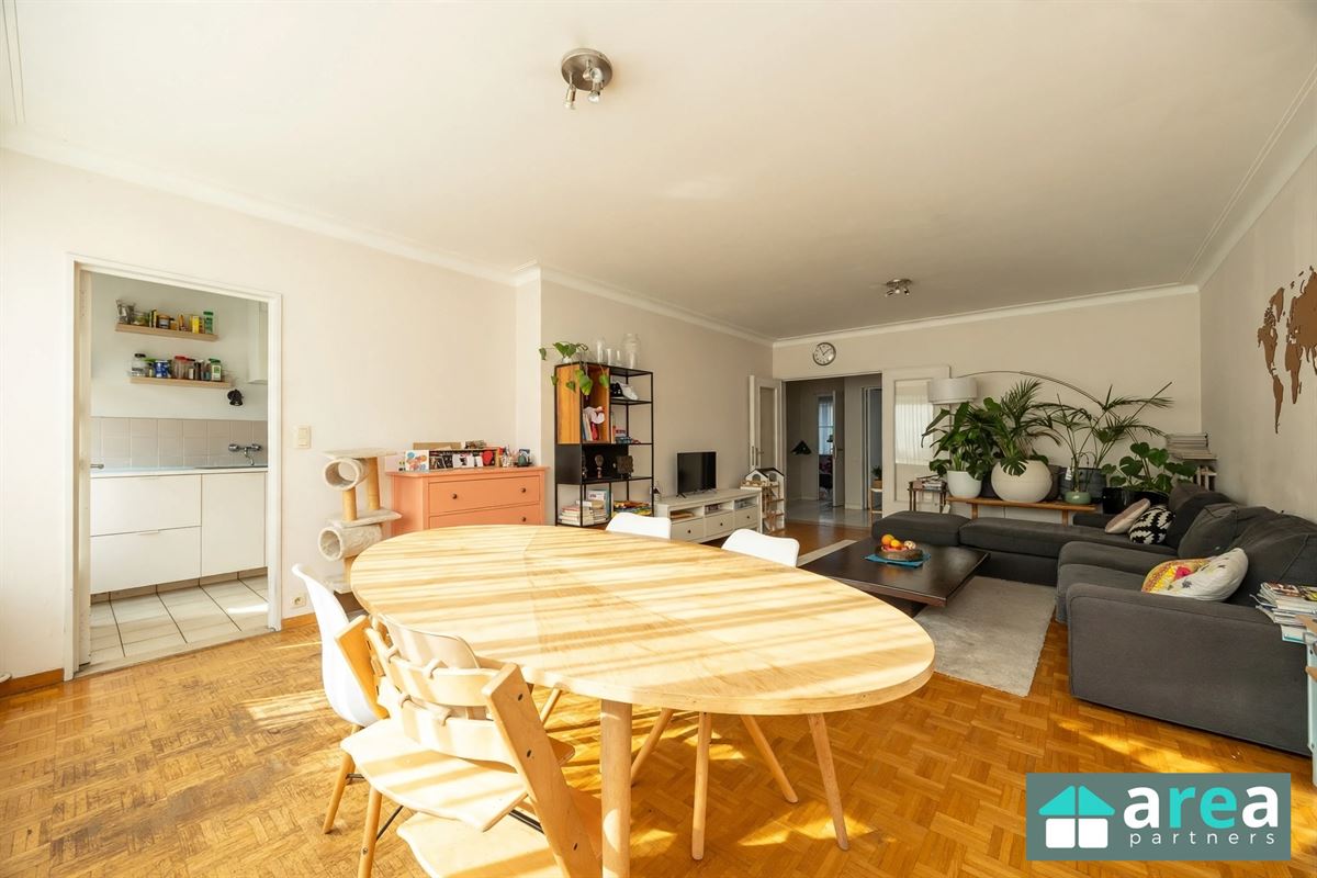 Centraal gelegen appartement met 2 slpk. én terras!