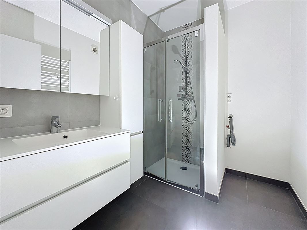 Prachtig 1-slaapkamer appartement met uitzicht.