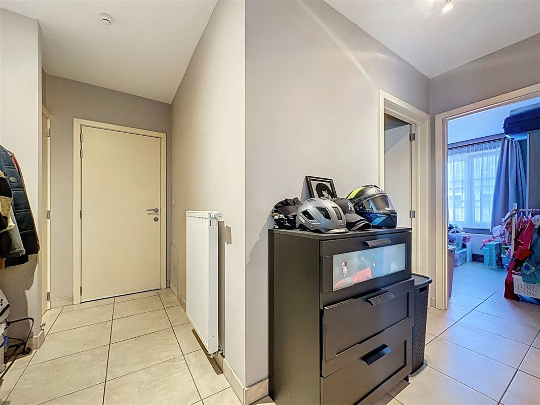 Rustig gelegen 2 kamer appartement met ruim terras te Oudegem nabij Dendermonde.