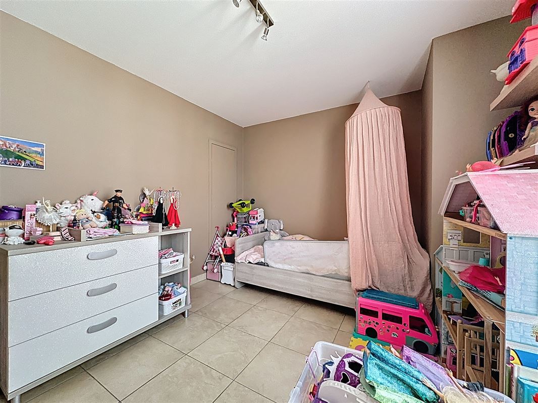 Rustig gelegen 2 kamer appartement met ruim terras te Oudegem nabij Dendermonde.