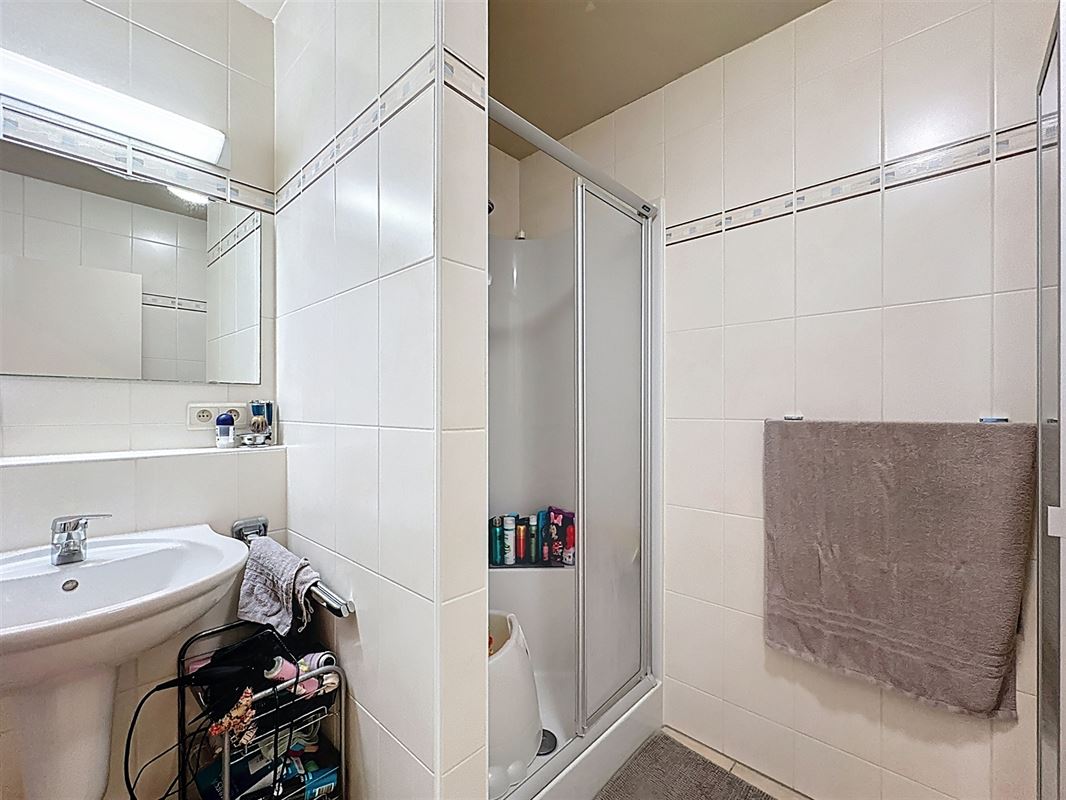 Rustig gelegen 2 kamer appartement met ruim terras te Oudegem nabij Dendermonde.