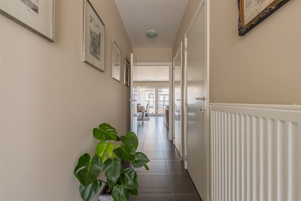 Instapklaar trendy appartement in het landelijke Oudegem