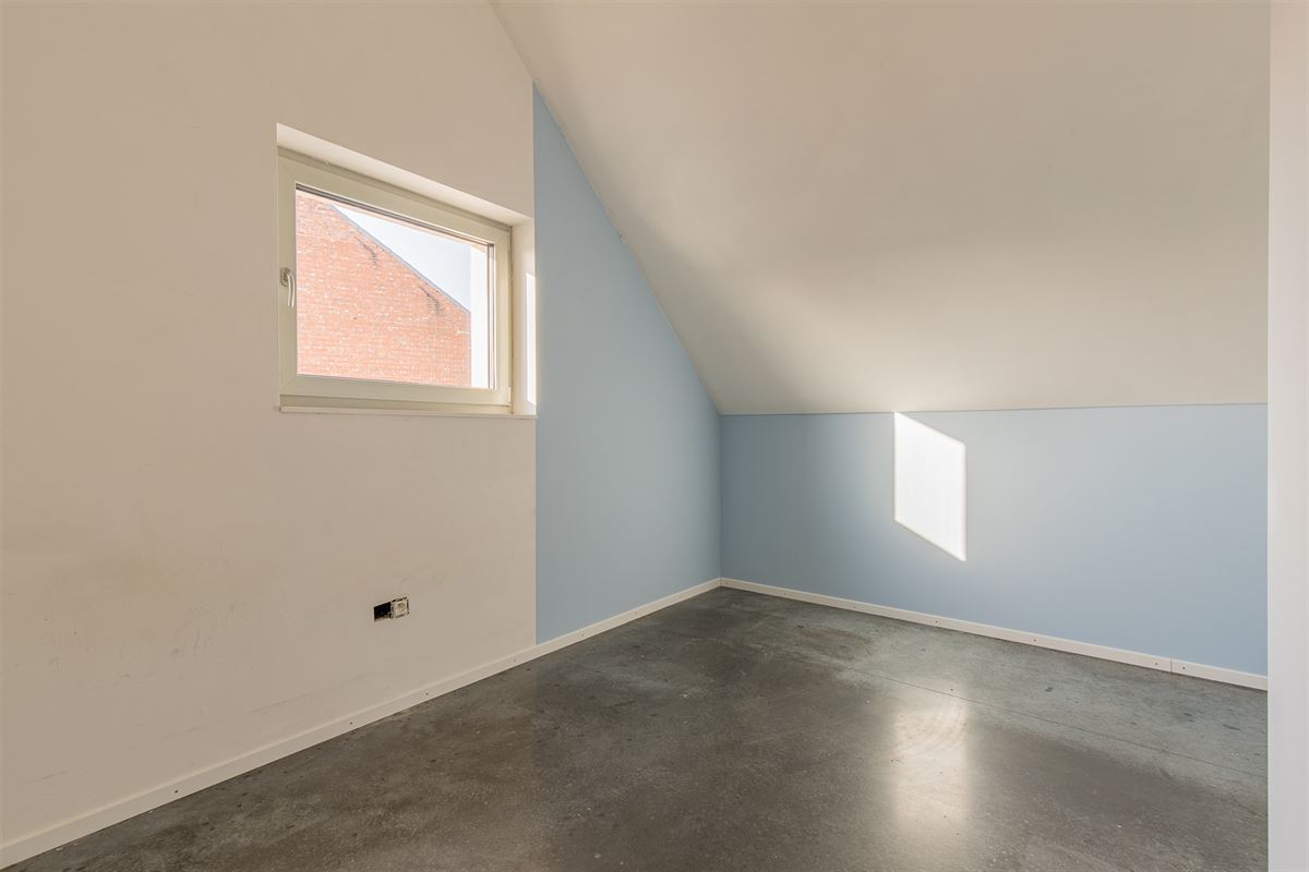Instapklare triplexwoning met 4 slaapkamers in Oudegem