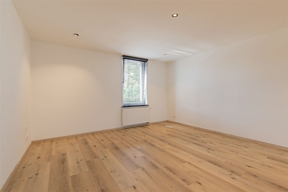 Instapklaar en ruim appartement.