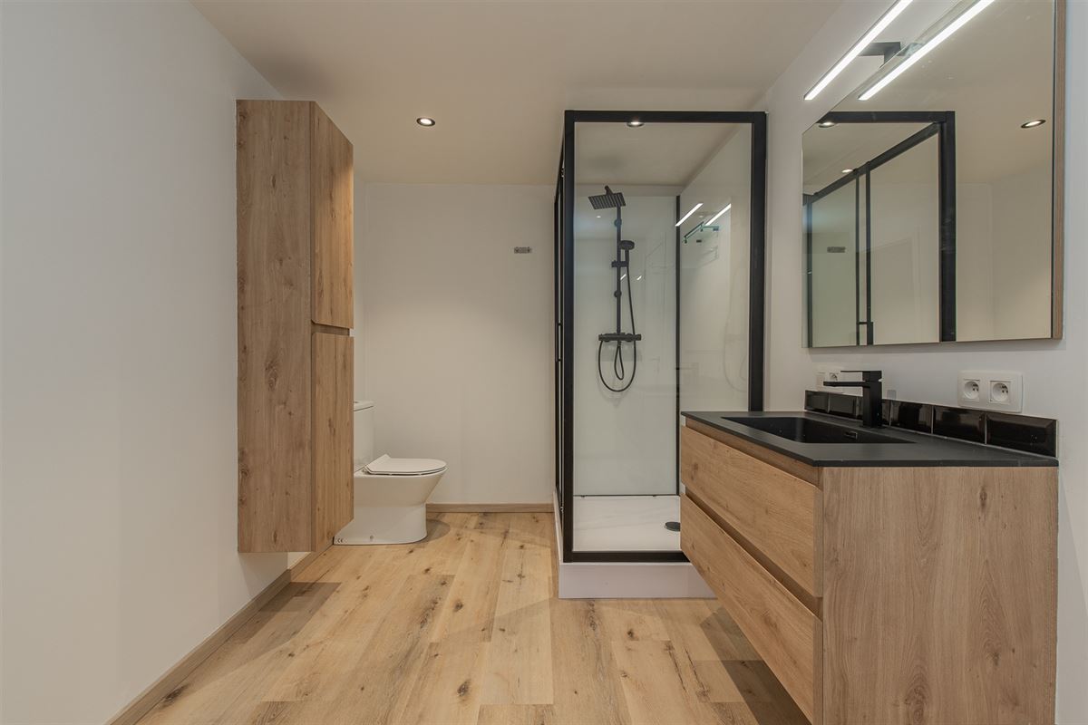 Instapklaar en ruim appartement.