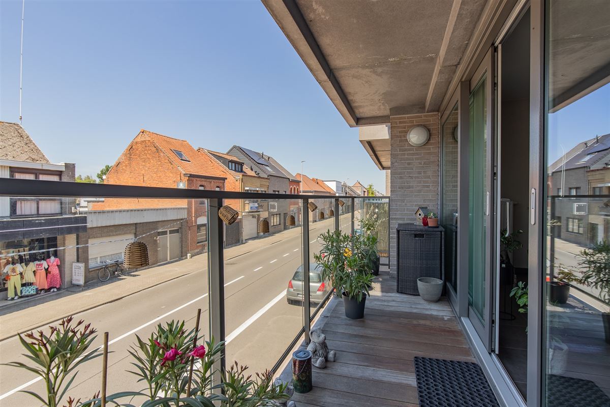 Instapklaar trendy appartement in het landelijke Oudegem