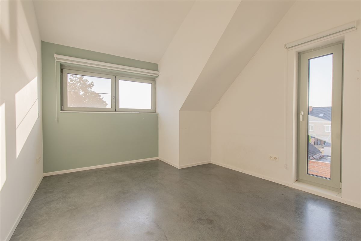 Instapklare triplexwoning met 4 slaapkamers in Oudegem