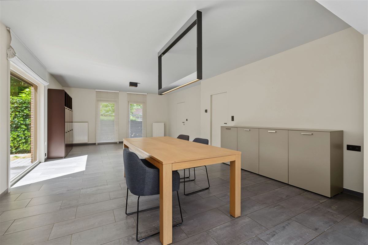 Vrijstaande ruime woning nabij Dendermonde
