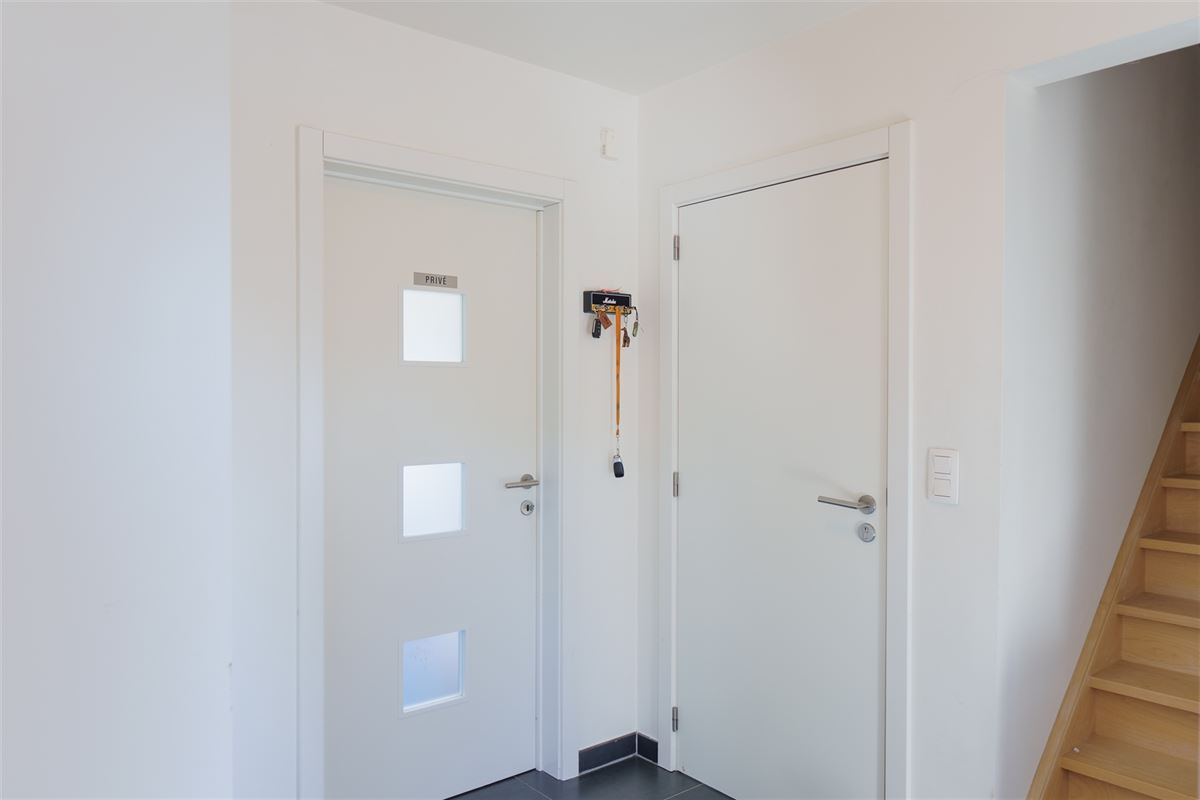 Ruim duplex-appartement te Schoonaarde, nabij Dendermonde