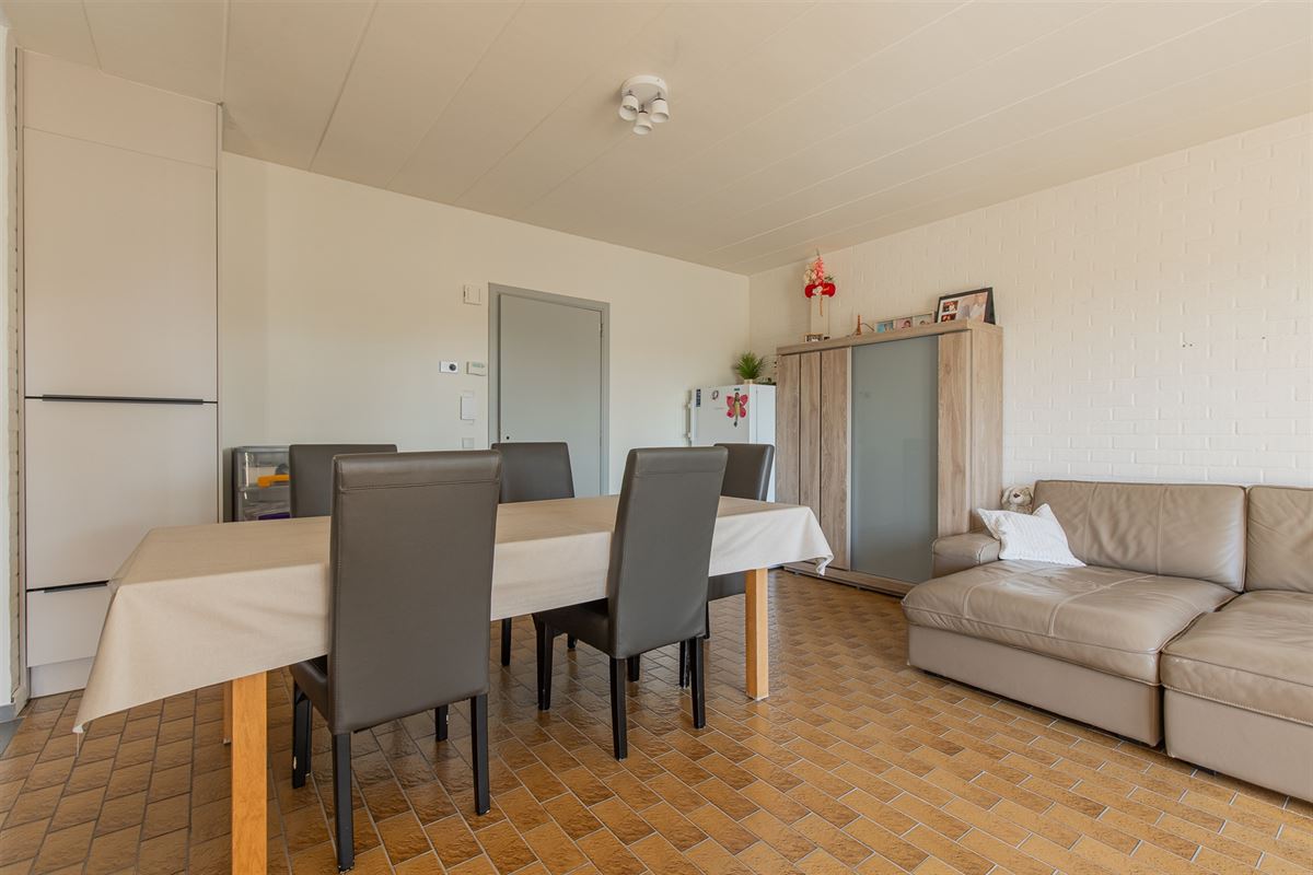 Instapklaar en gezellig appartement met uitzicht en garage