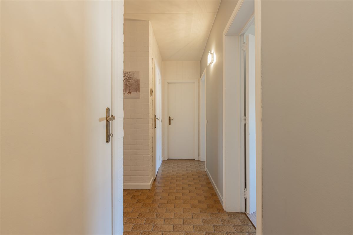 Instapklaar en gezellig appartement met uitzicht en garage