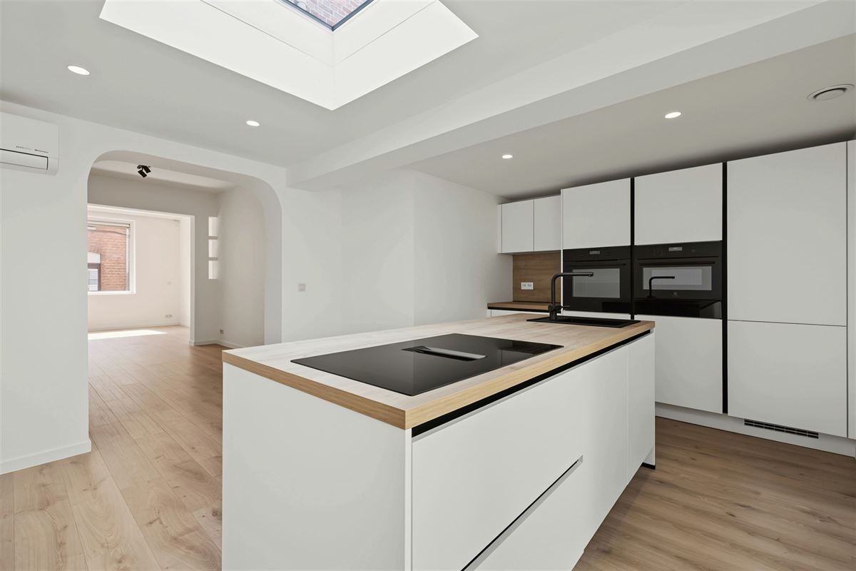 Warm en stijlvol wonen in hartje Sint-Gillis