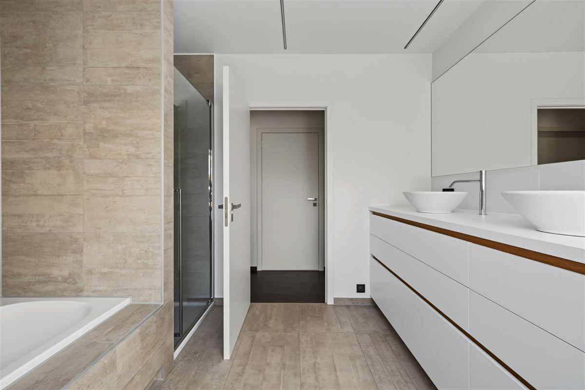 Vrijstaande ruime woning nabij Dendermonde