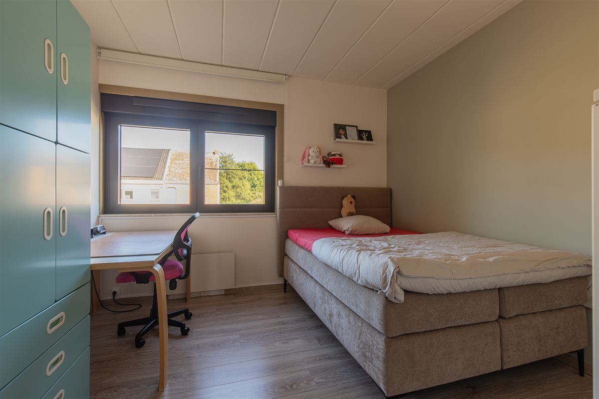 Instapklaar en gezellig appartement met uitzicht en garage