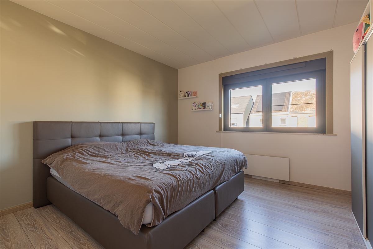 Instapklaar en gezellig appartement met uitzicht en garage