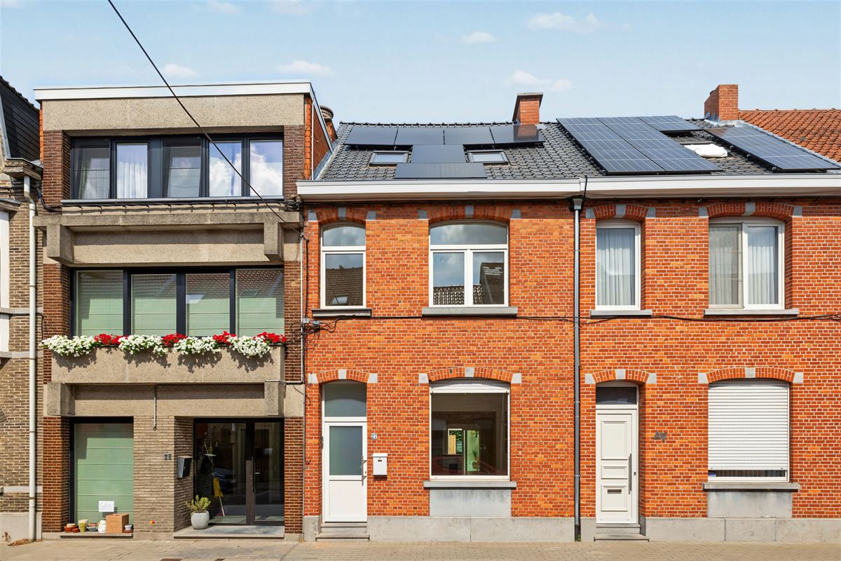 Warm en stijlvol wonen in hartje Sint-Gillis
