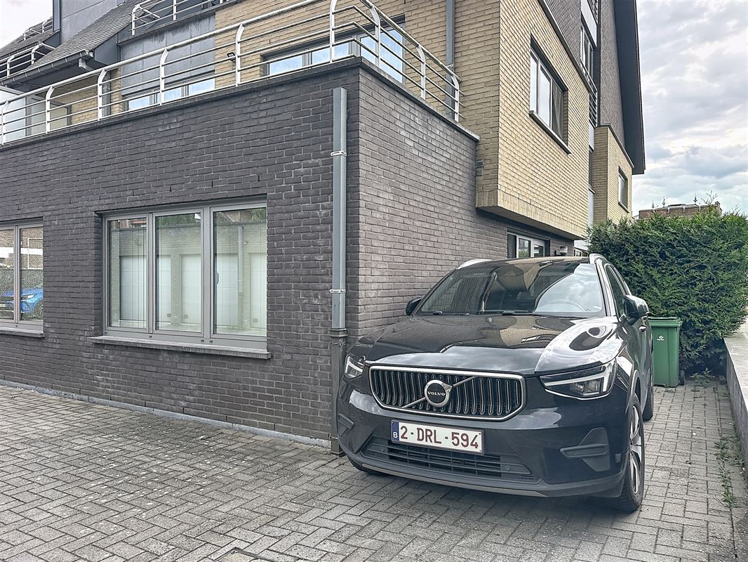 Ruim gelijkvloers appartement te Dendermonde