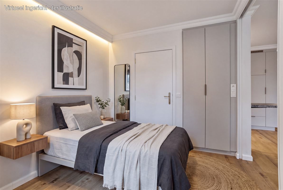 Gelijkvloerse vernieuwde assistentieflat met terras op exclusief 17de eeuws kasteeldomein in het pittoreske Brugge