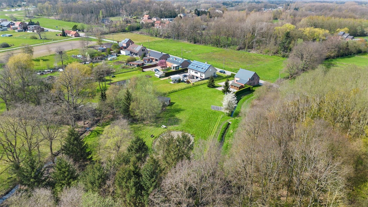 Open bebouwing op riant perceel