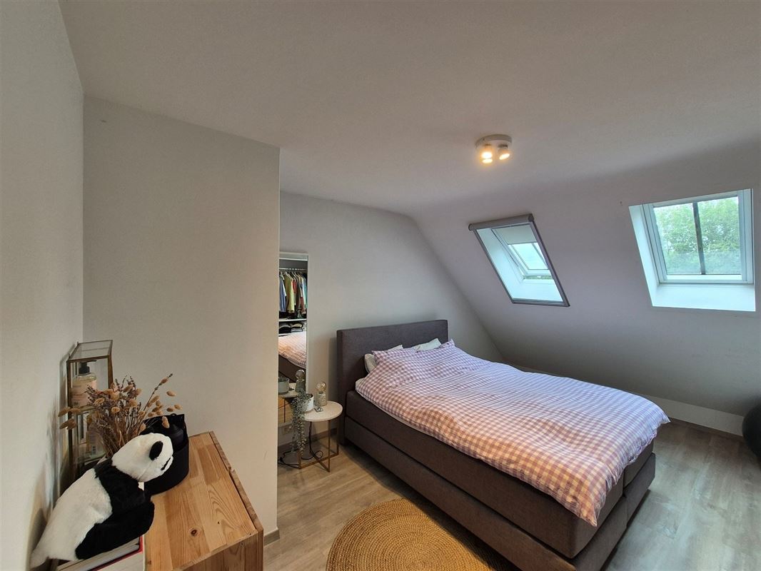 Open bebouwing met ruime tuin