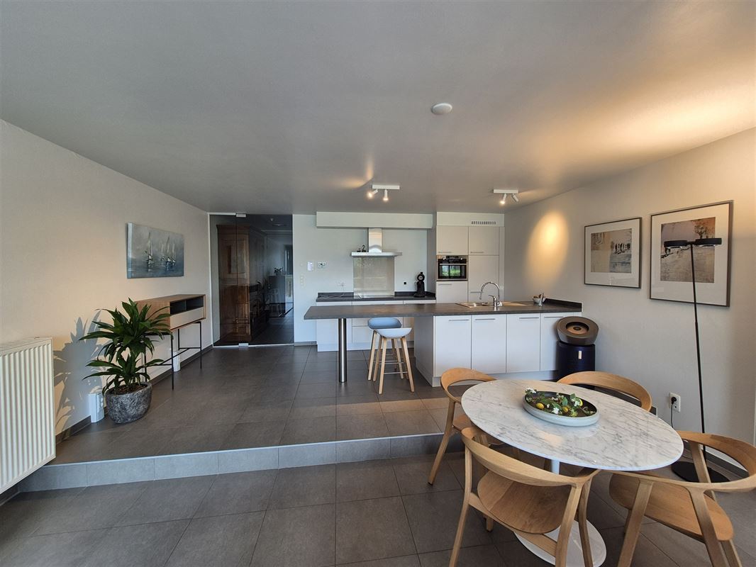 Gelijkvloers 3-slaapkamer appartement 